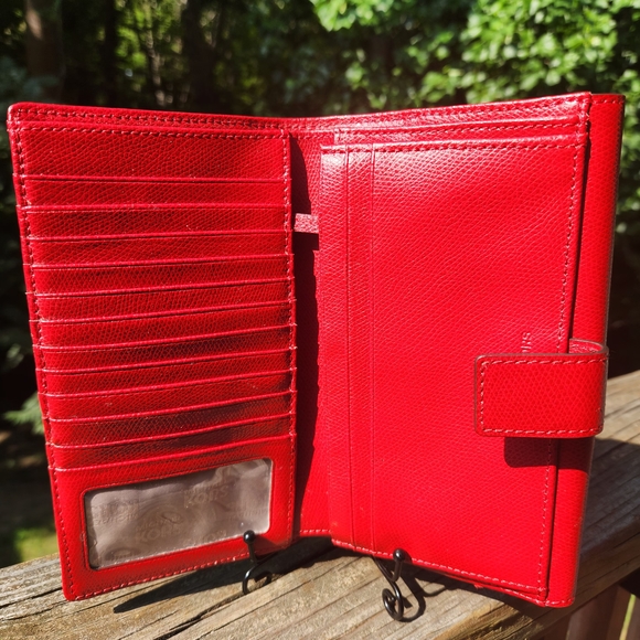 Michael Kors Florence Vibrant Red Large Billfold leather wallet NWOT - Picture 4 of 12